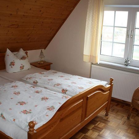 Zur-Alten-Schmiede-I-Links บอลเทินฮาเกิน ภายนอก รูปภาพ